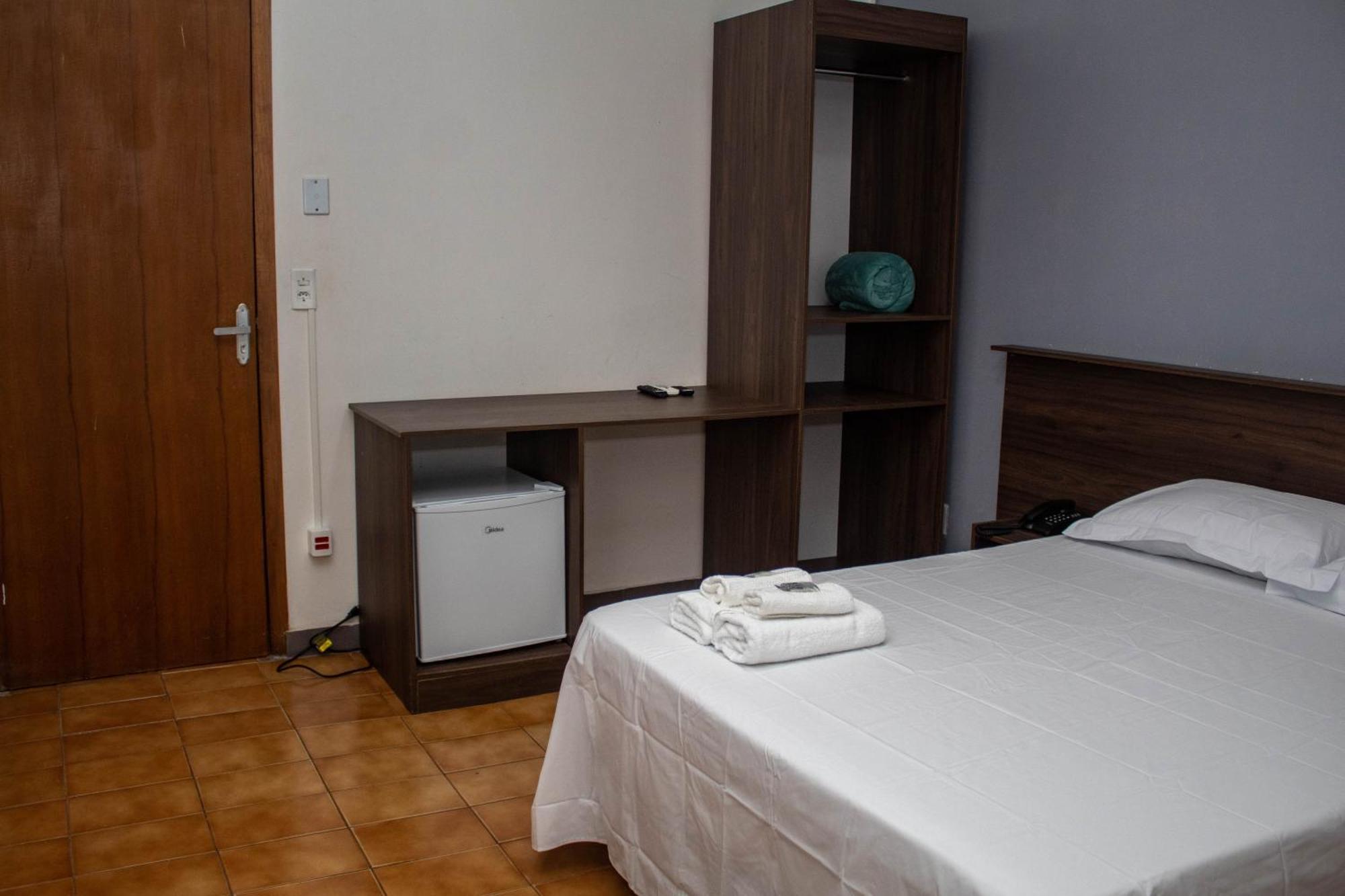 Hotel Zazori Varzea Grande  Bagian luar foto